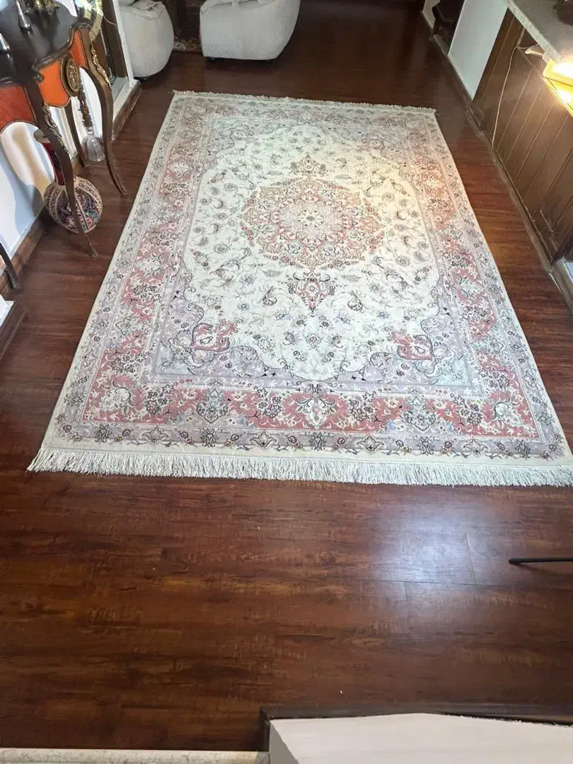 قالی ۹ متری کرم چله ابریشم دستباف|فرش|مشهد, صیاد شیرازی|دیوار