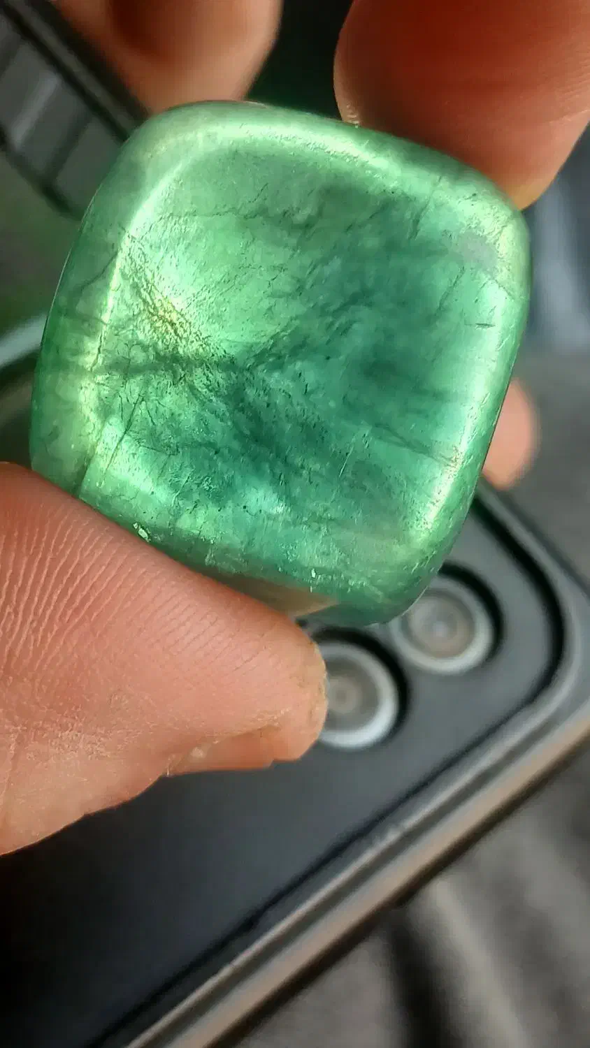 یشم  قولنج باستانی|جواهرات|تهران, راه آهن|دیوار