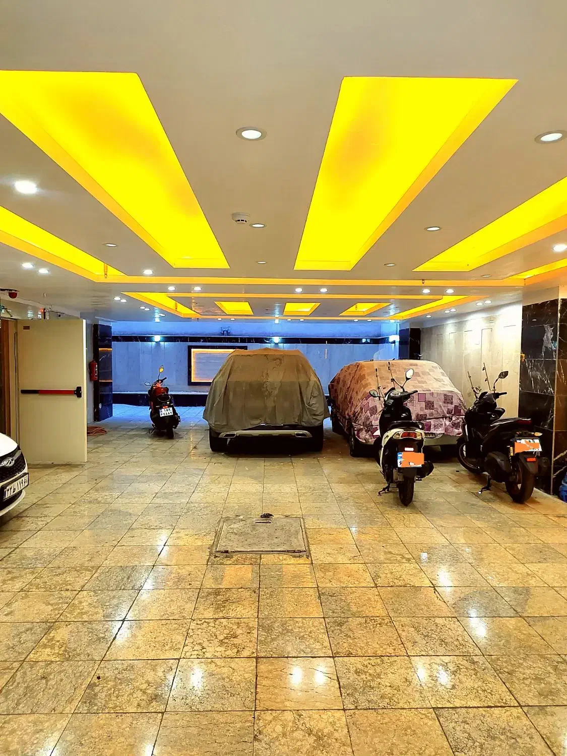 130متر آپارتمان نوساز، فلاح، بلوار رادمردان|فروش آپارتمان|تهران, وصفنارد|دیوار