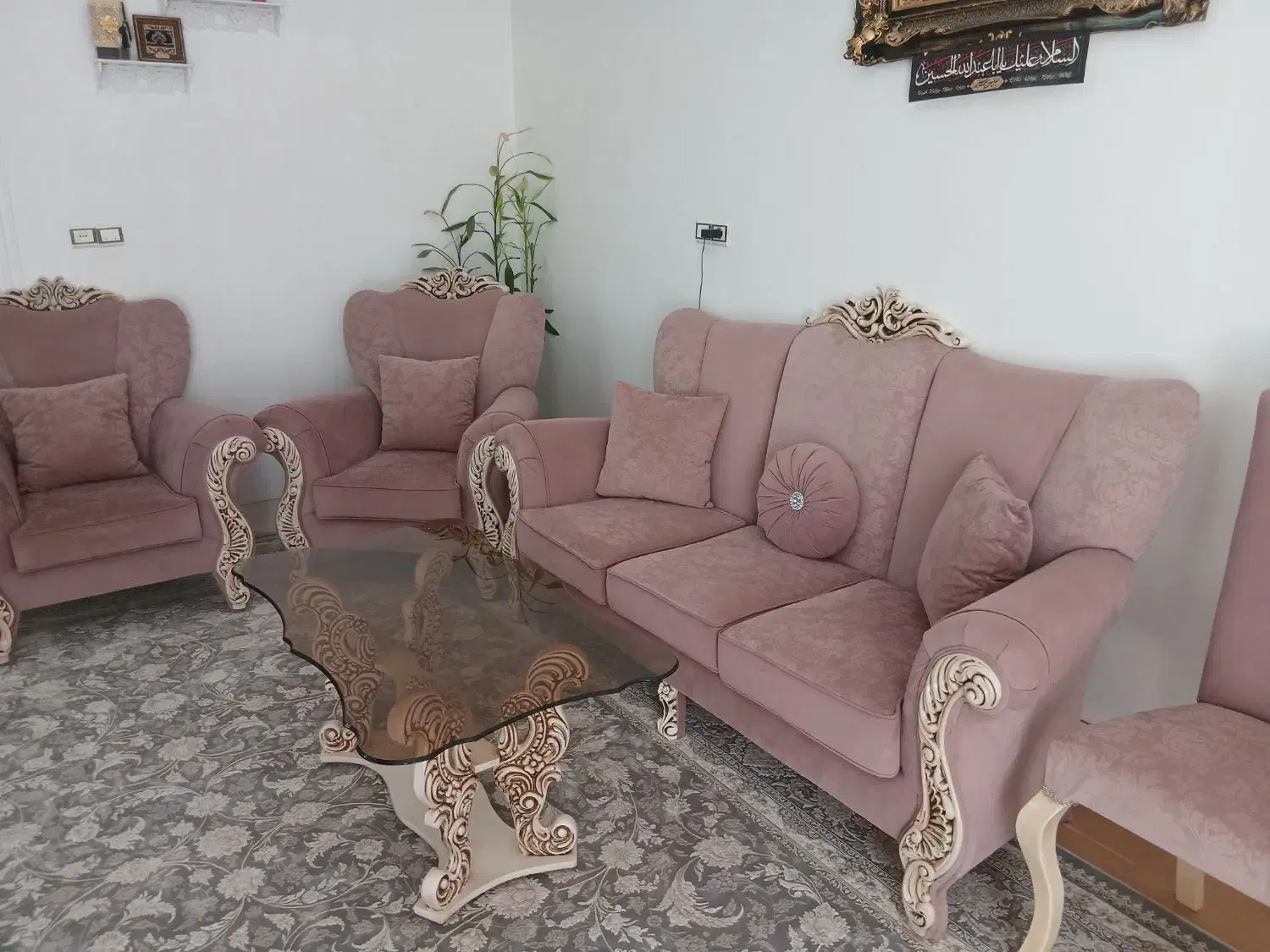 مبل بسیار تمیز فروش فوری|مبلمان خانگی و میز عسلی|شاهرود, |دیوار