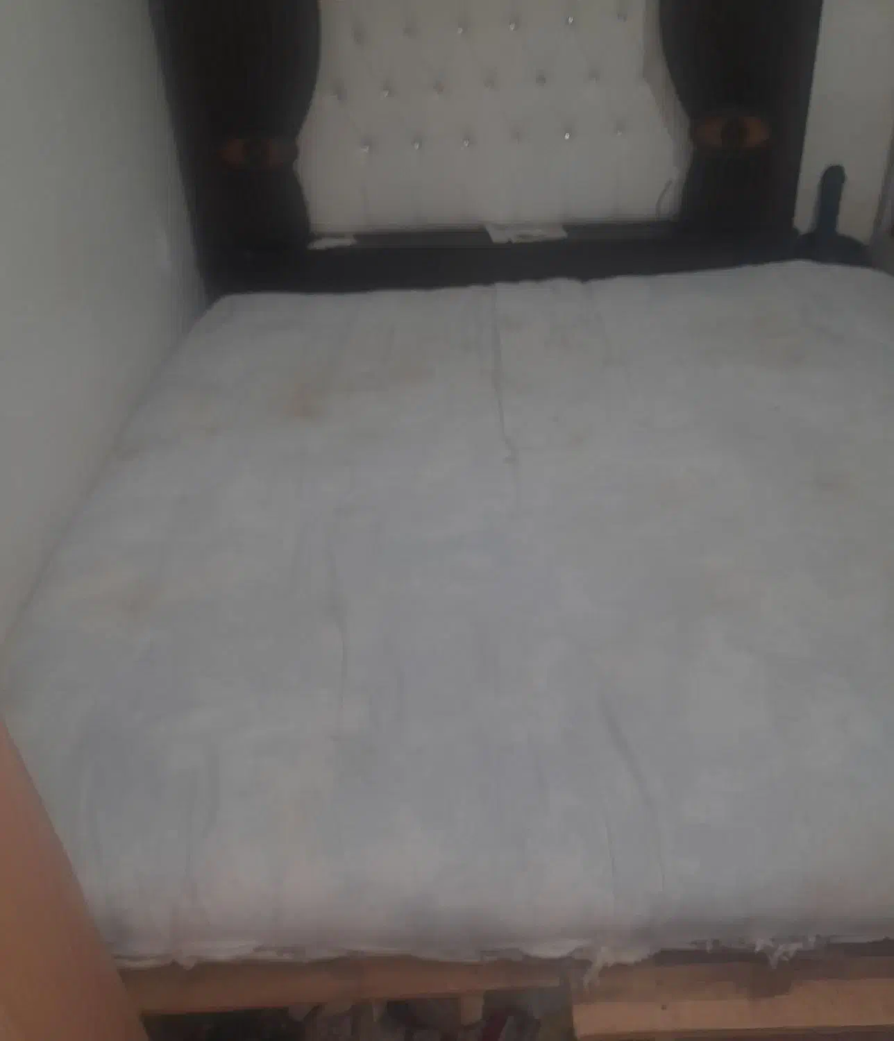 تشک دو نفره حجم دار|تشک تختخواب|تربت‌حیدریه, باغ سلطانی|دیوار