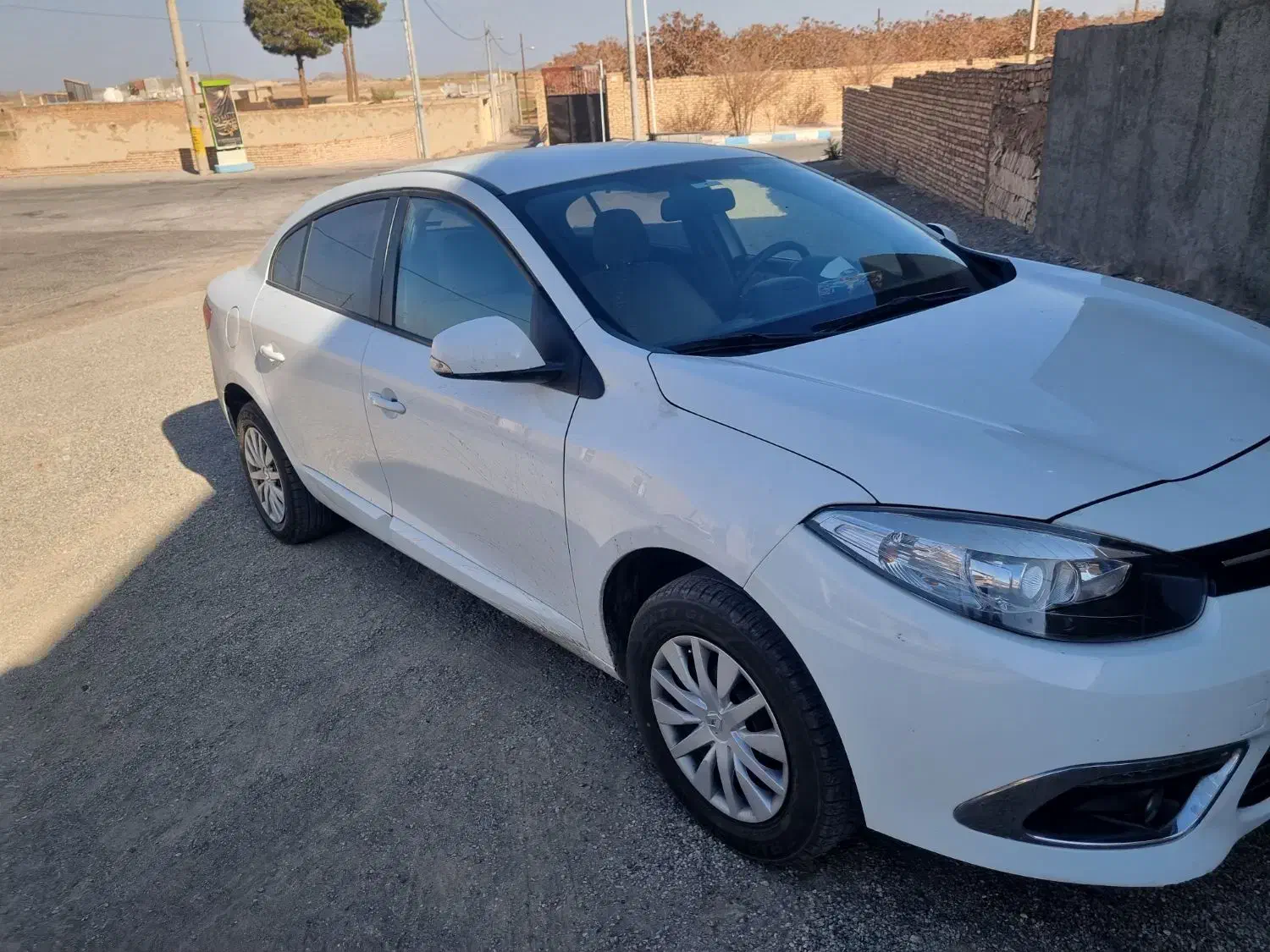 رنو فلوینس|خودرو سواری و وانت|نائین, |دیوار