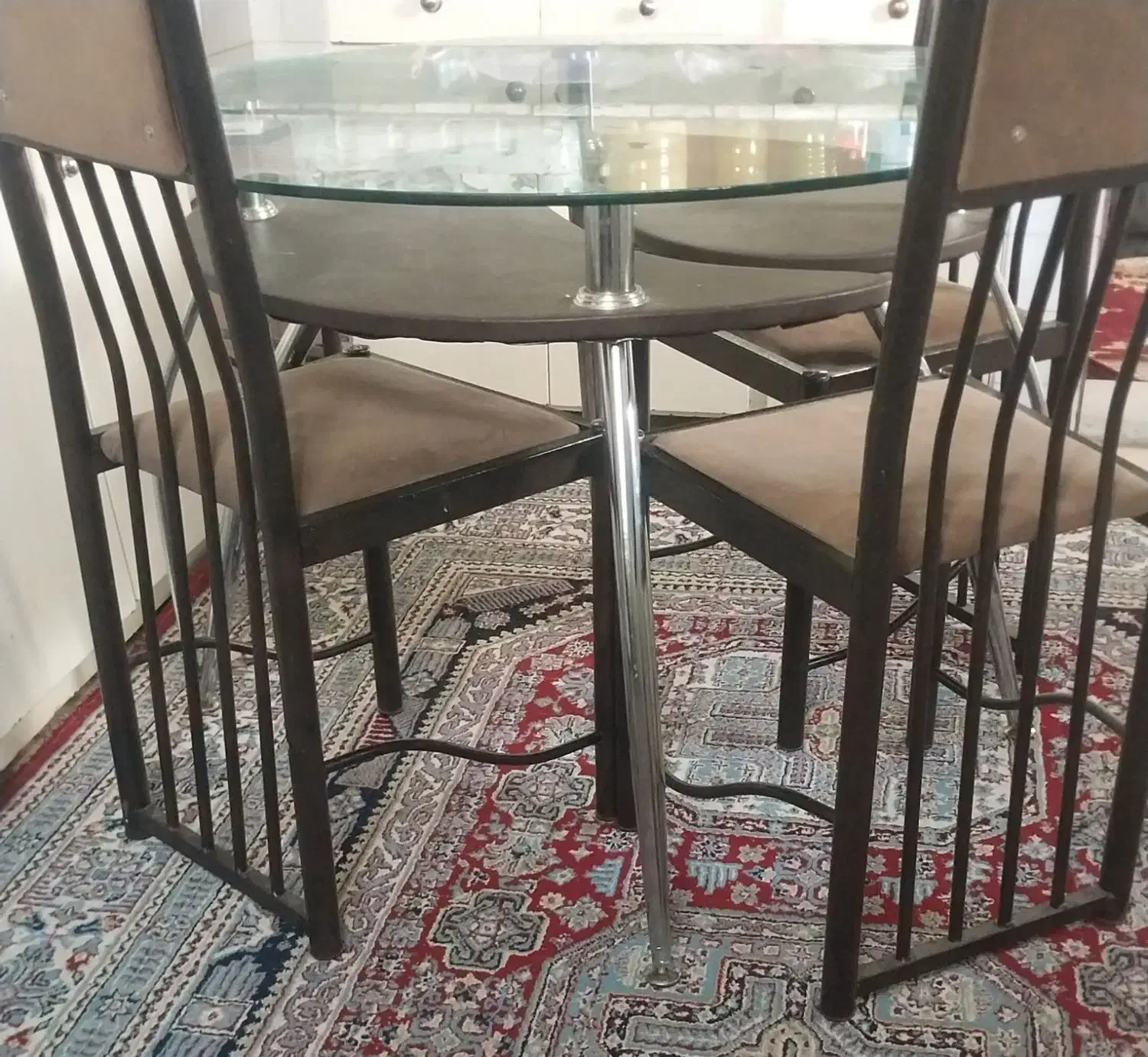 میز غذا خوری4نفره|میز و صندلی غذاخوری|همدان, |دیوار