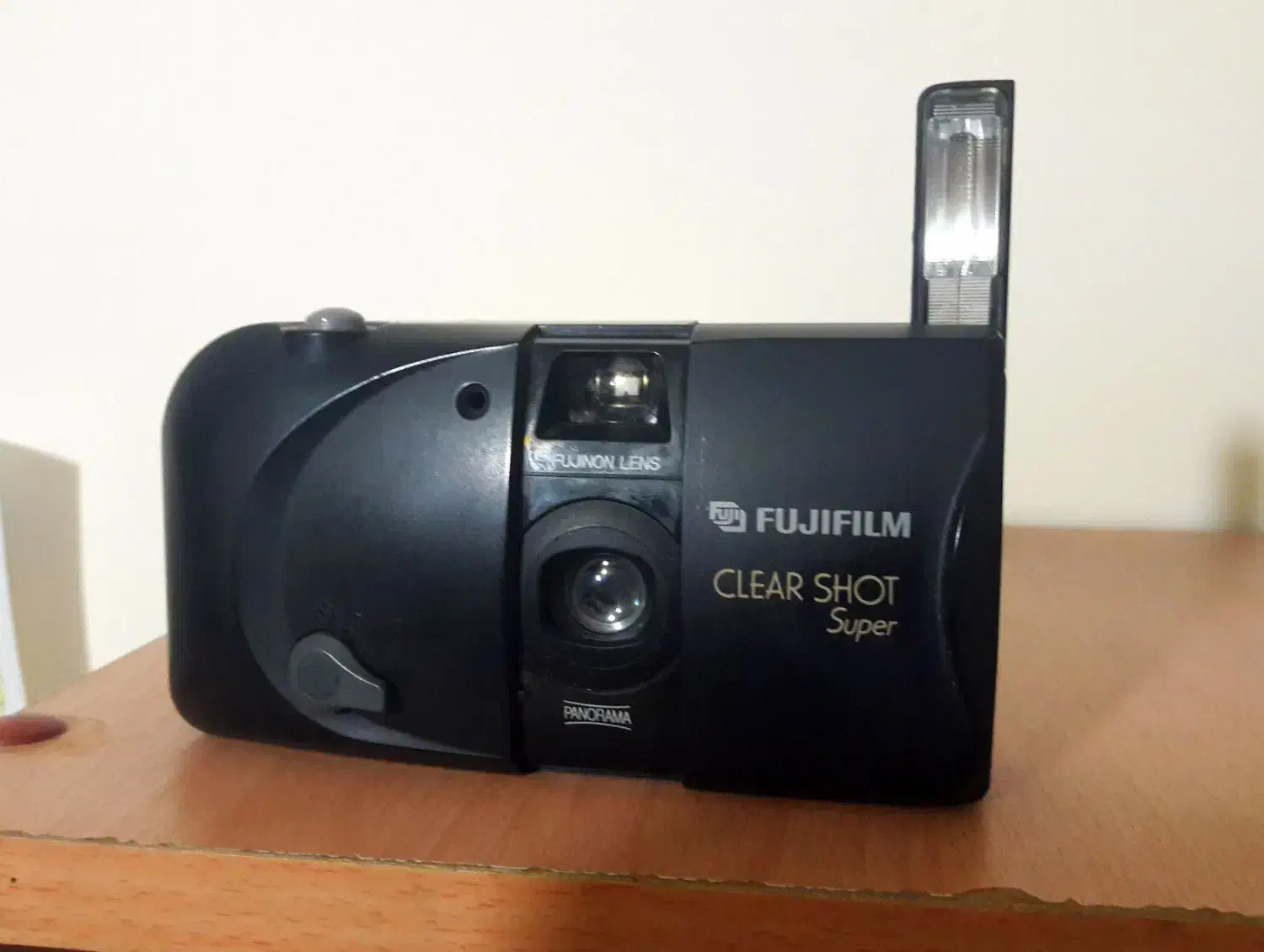 دوربین عکاسی فوجی قدیمی|دوربین عکاسی و فیلمبرداری|تهران, تهرانپارس غربی|دیوار