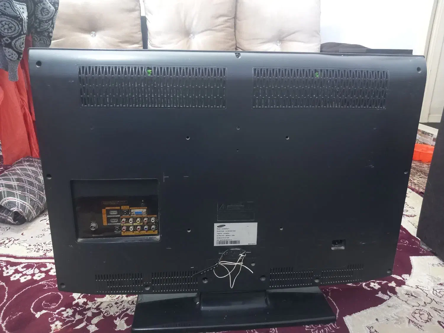 تلوزبون 32 اینچ|تلویزیون و پروژکتور|سنندج, |دیوار