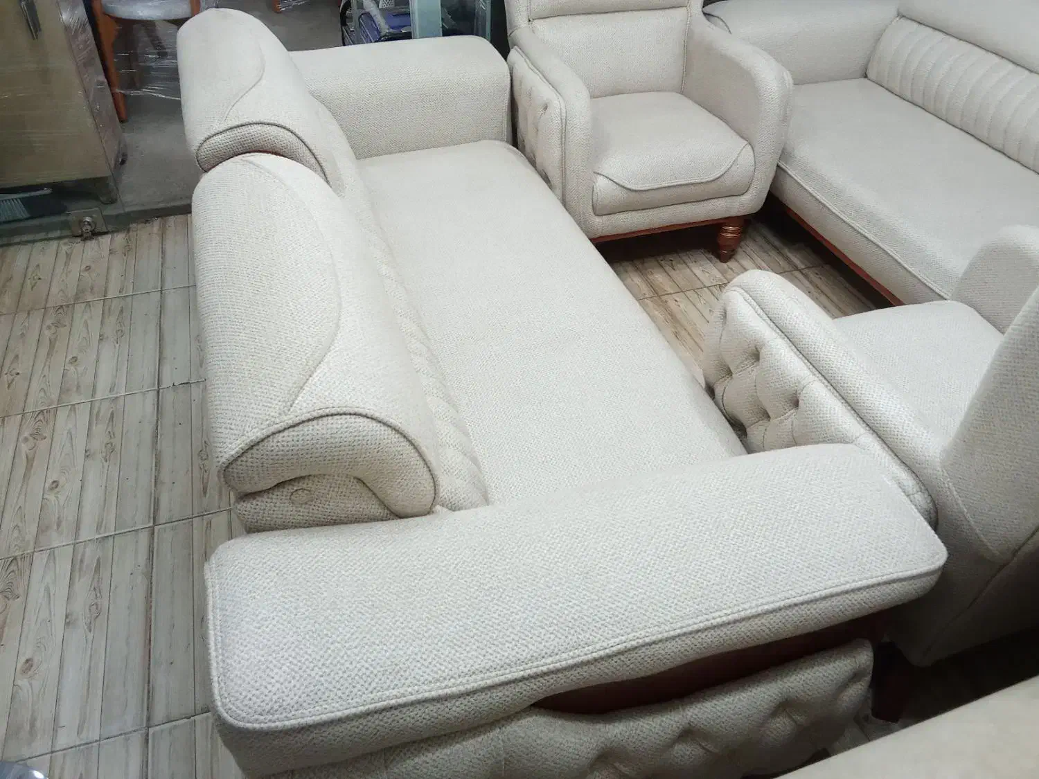 مبل تخت خوابشو|مبلمان خانگی و میز عسلی|صومعهسرا, |دیوار