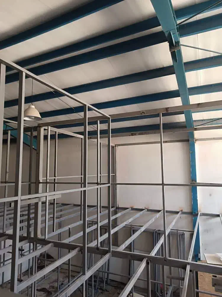 نیازمند نیروی ماهر نصب OSB و PVC|استخدام معماری، عمران و ساختمانی|صفادشت, |دیوار