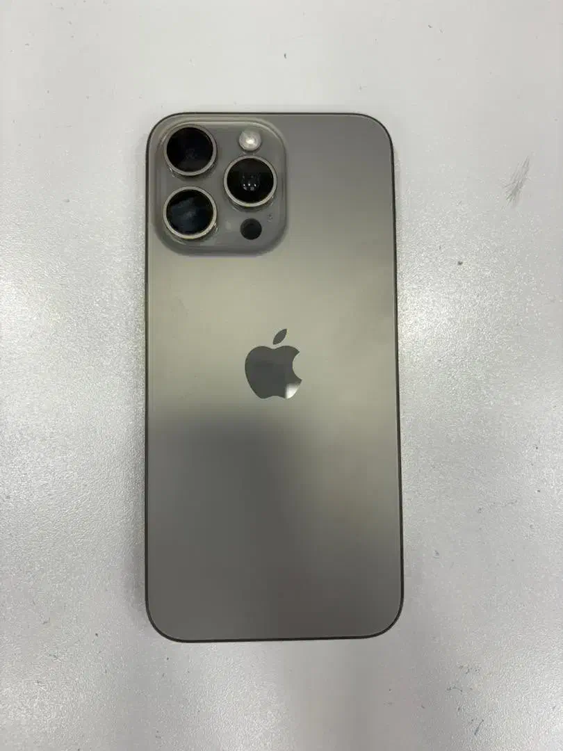 iPhone  15promax|موبایل|تهران, ونک|دیوار