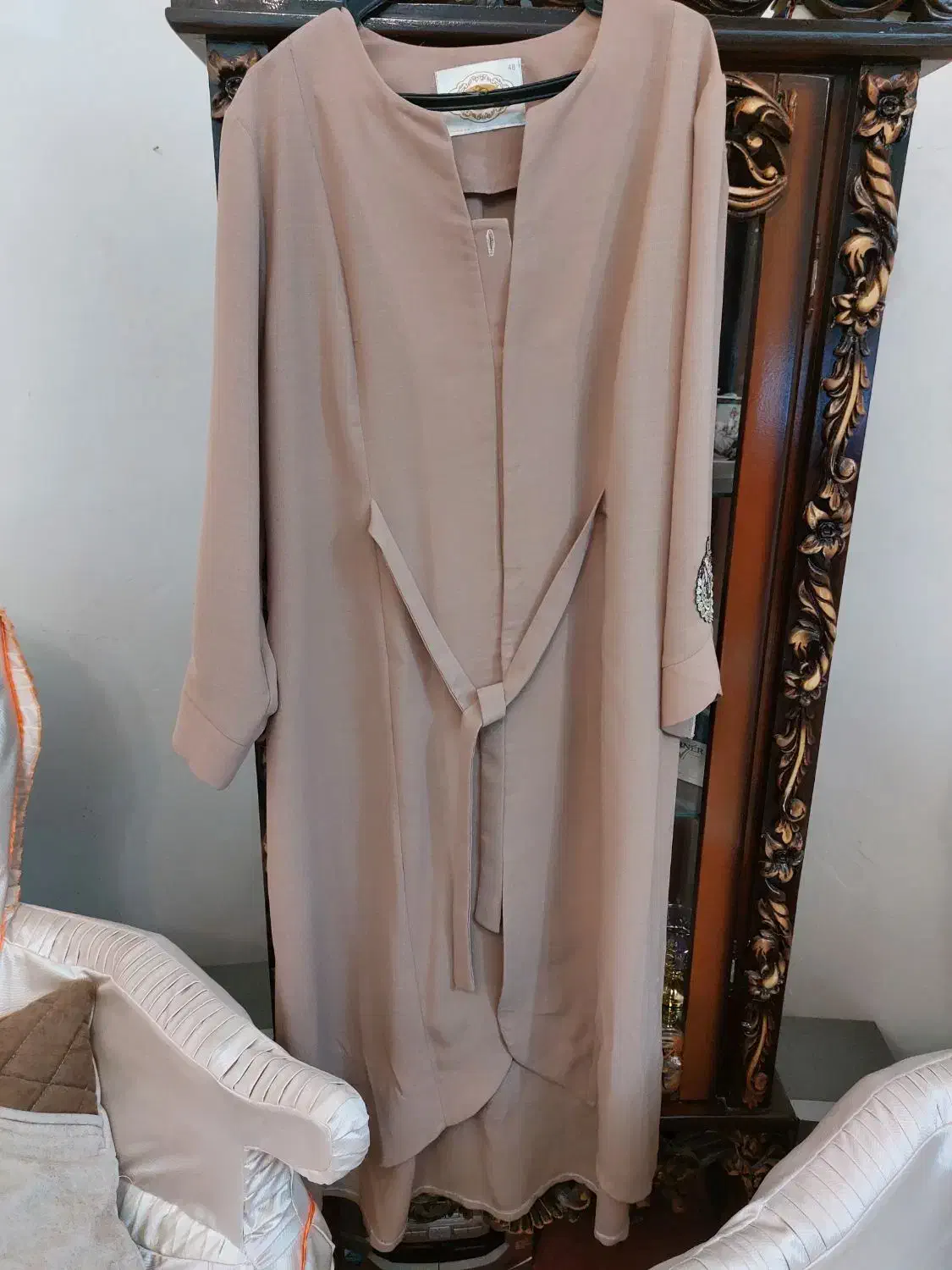 لباس.مانتو،کاپشن.کیف.کفش|لباس|خوی, |دیوار