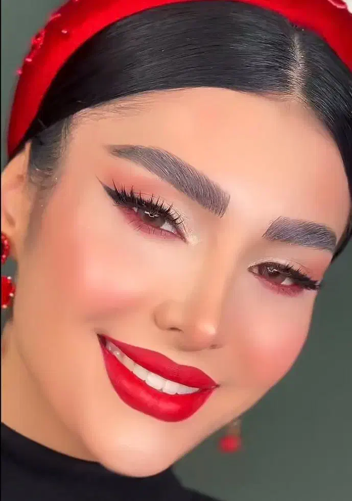 میکاپ حرفه ای تخفیف ویژه|خدمات آرایشگری و زیبایی|بندر گناوه, |دیوار