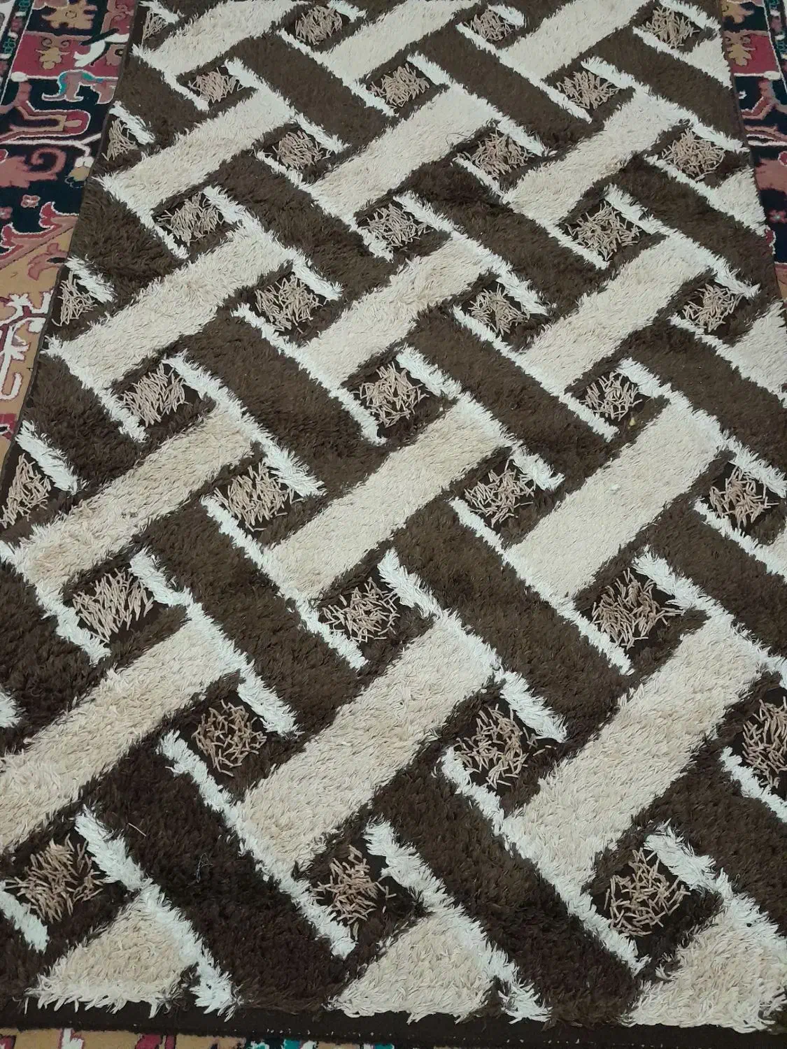 گلیم سالم ۱.۵در۲.۵۵|فرش|تایباد, |دیوار