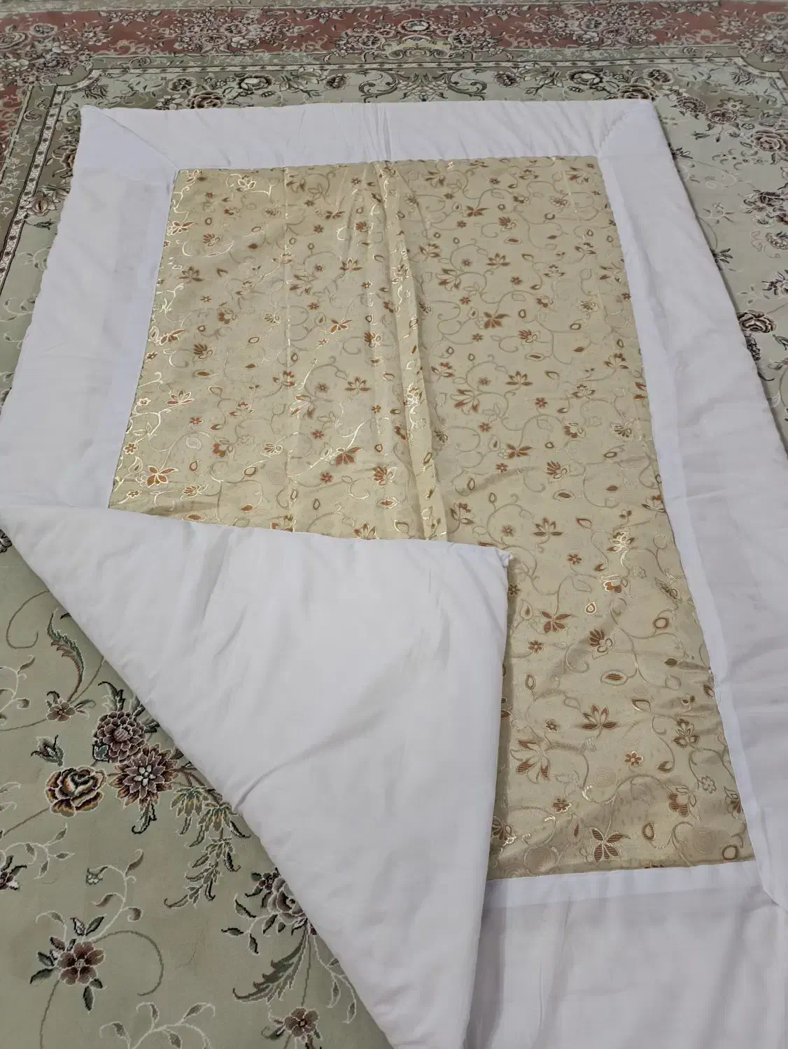 ۴ تا لحاف عروس|رختخواب، بالش، پتو|مشهد, شهرآرا|دیوار