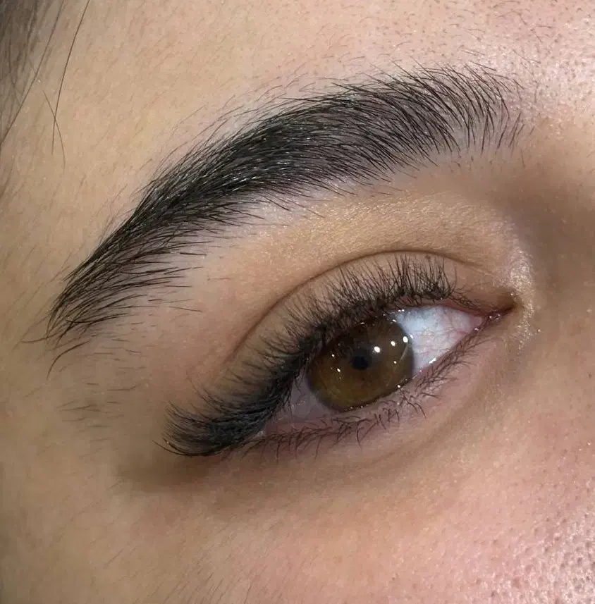 اکستنشن مژه|خدمات آرایشگری و زیبایی|بندر انزلی, باغ زمانی|دیوار