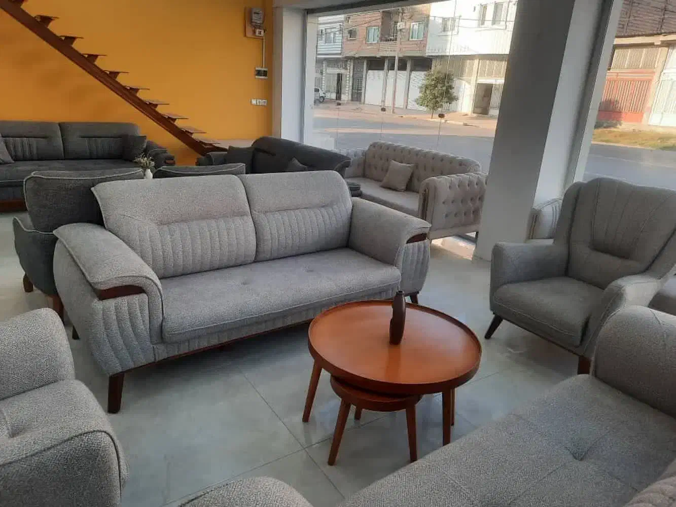 مبلمان درقصرفرش|مبلمان خانگی و میز عسلی|بابلسر, |دیوار