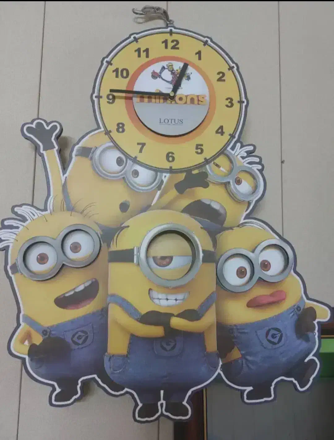 ساعت دیواری مینیون|ساعت دیواری و تزئینی|کرمان, |دیوار