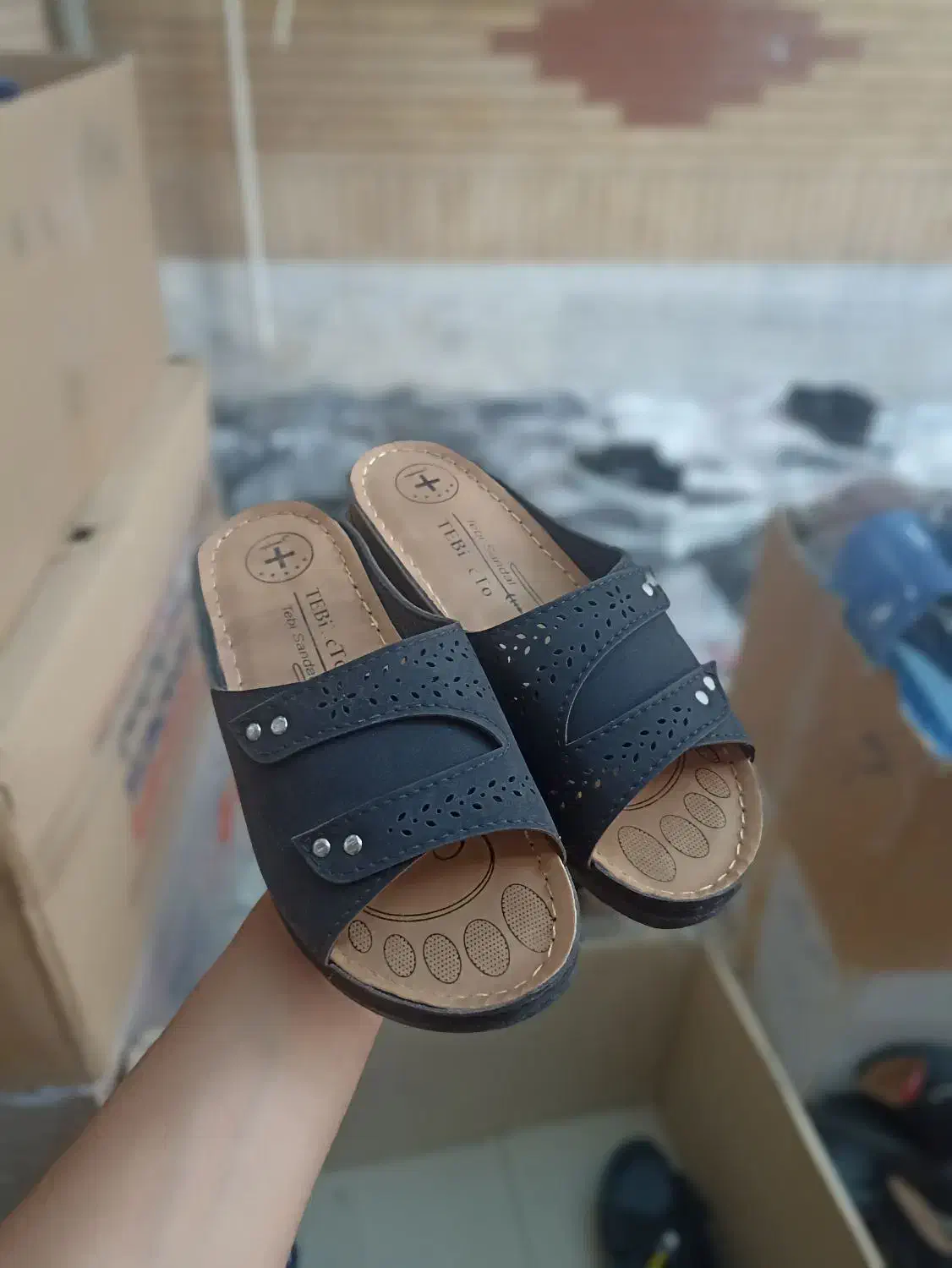 حراج باورنکردنی انواع کتونی 100ت فقط فردا یکشنبه|کیف، کفش، کمربند|نیشابور, فرح بخش|دیوار