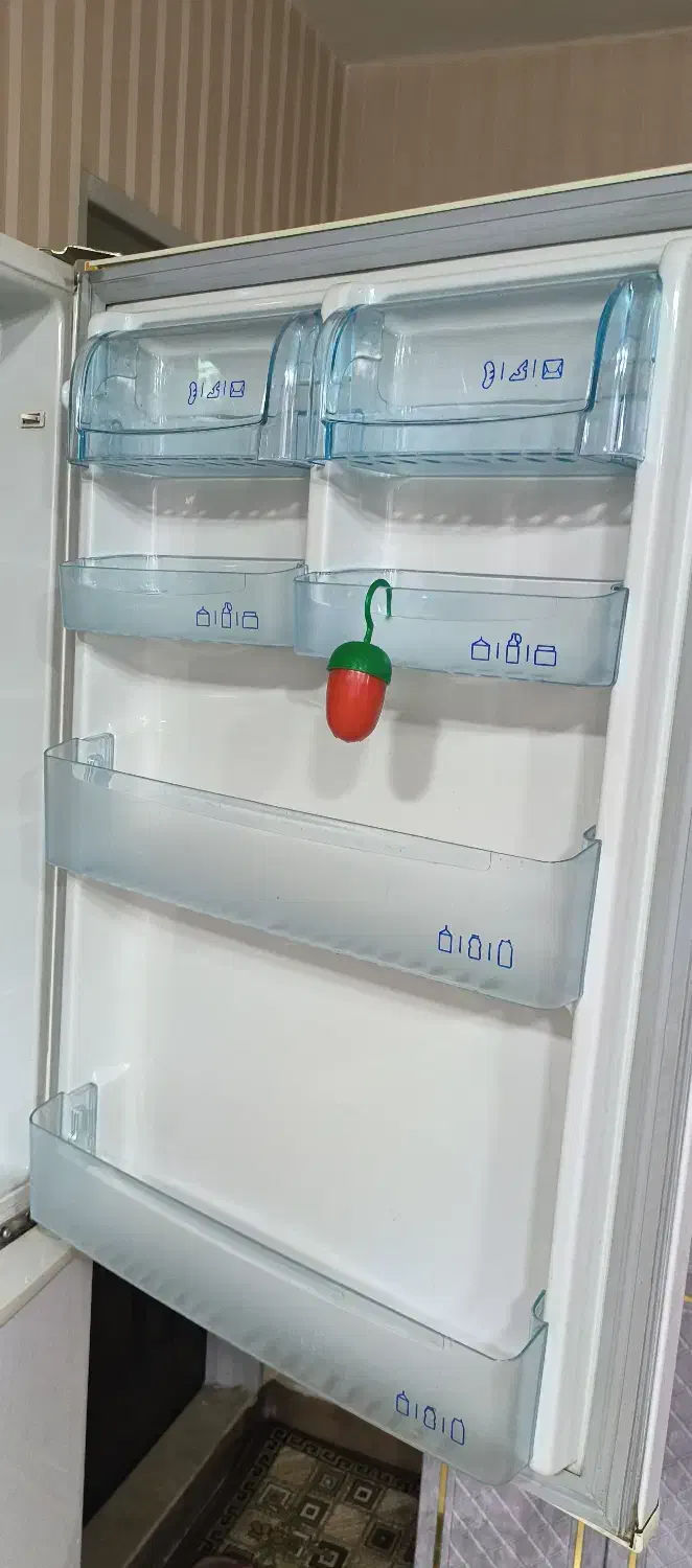 یخچال فریزر یخساران|یخچال و فریزر|شاهینشهر, شهرک گلدیس|دیوار