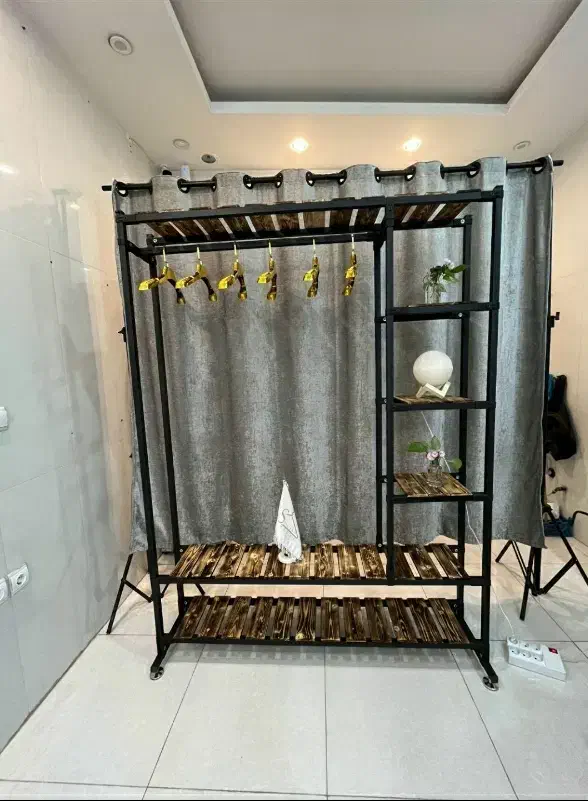 رخت آویز جادارنو|بندرخت و رختآویز|اصفهان, پوریای ولی|دیوار