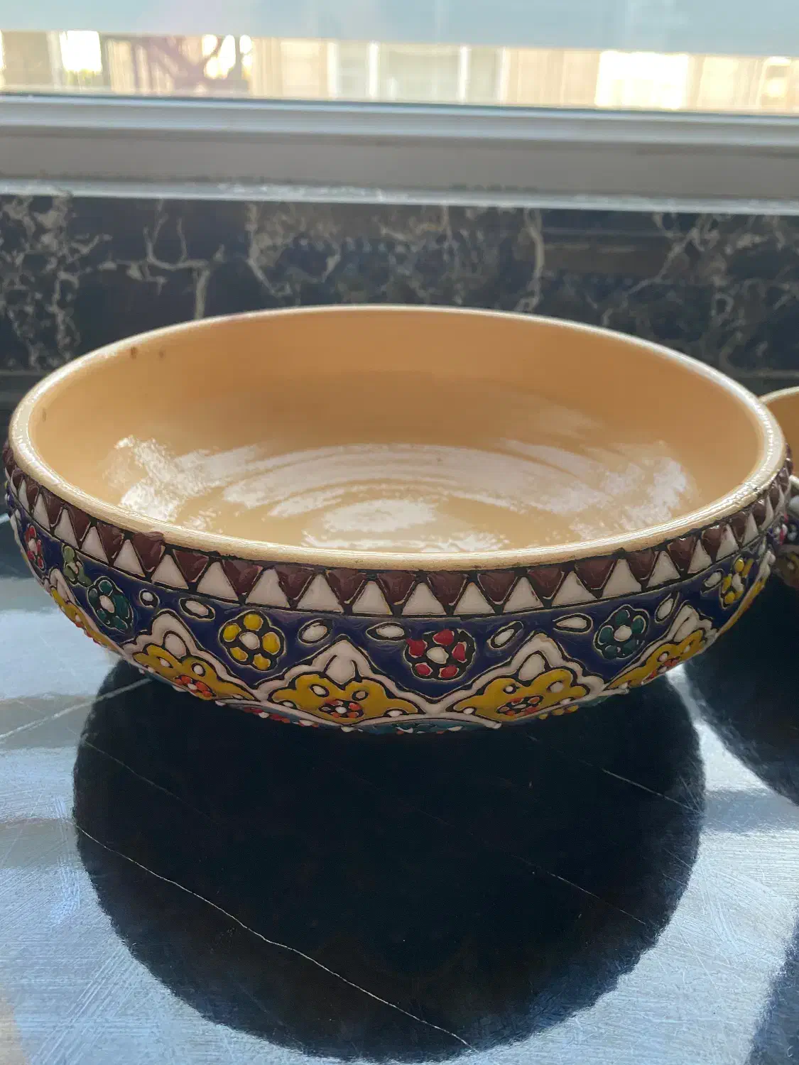 کاسه  سفالیه کار دست|ظروف سرو و پذیرایی|بروجرد, |دیوار