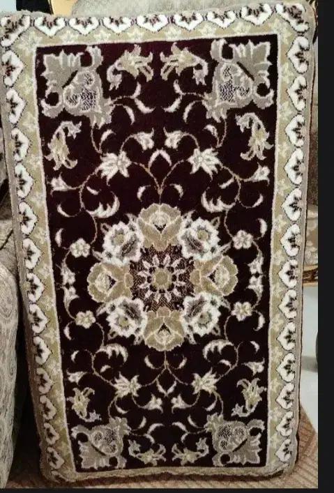 پیشتی|پشتی|سنندج, |دیوار