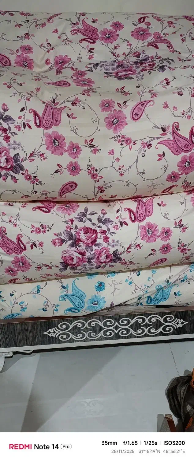 تشک پنبه ای|رختخواب، بالش، پتو|اهواز, گلدشت|دیوار