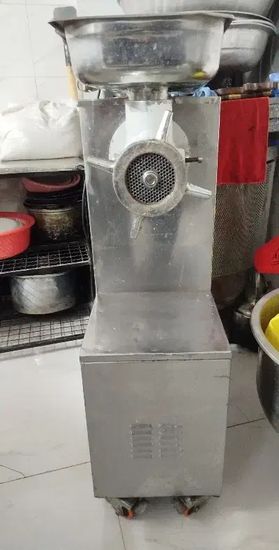 چرخ گوشت صنعتی ۳۲،یخچال کبابی الکترواستیل|کافیشاپ و رستوران|بجنورد, |دیوار