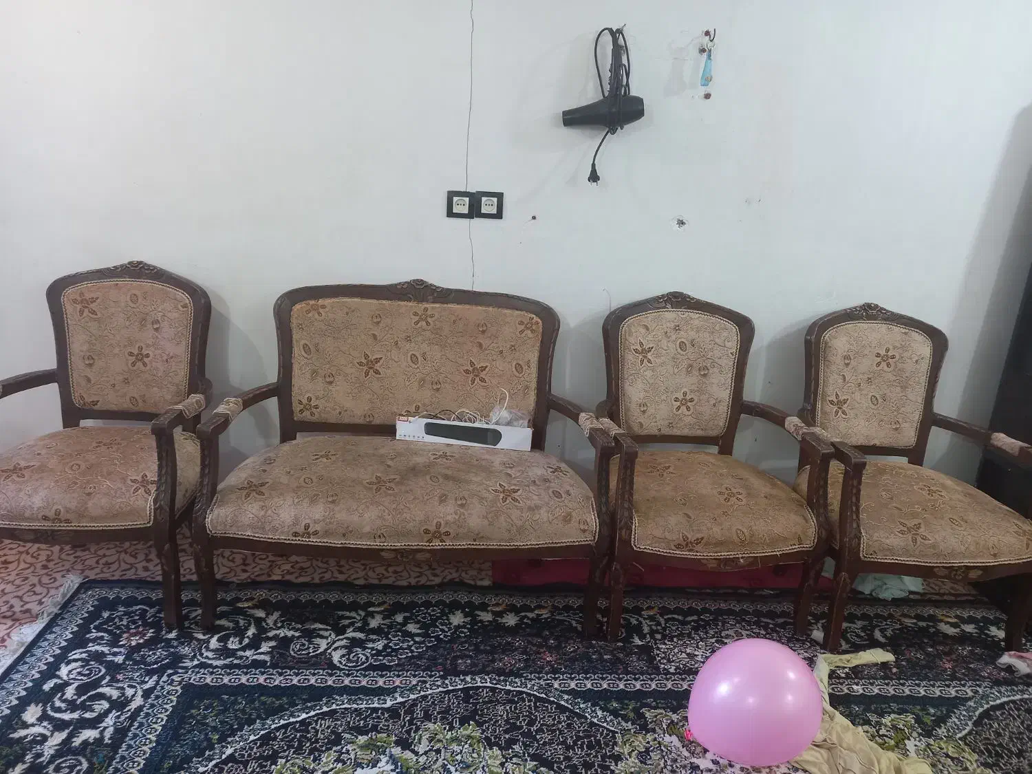 مبل ۸ نفر و سرشور میز اصلاح|مبلمان خانگی و میز عسلی|اهواز, علی آباد|دیوار