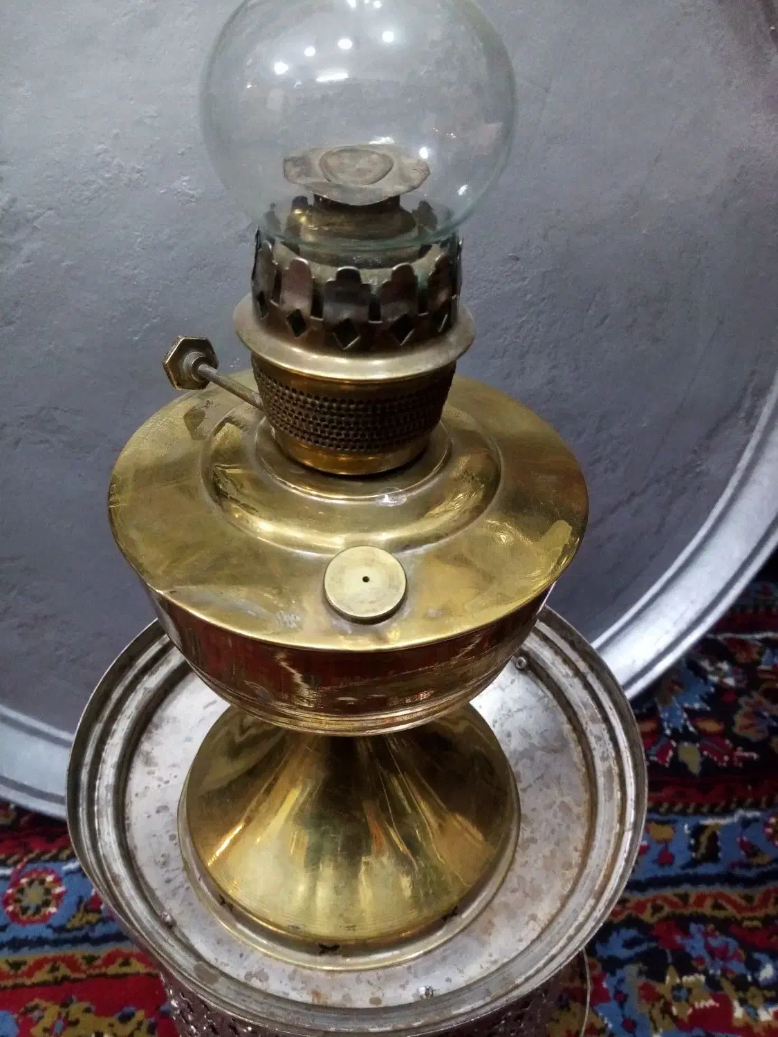 چراغ گرسوز|کلکسیون اشیاء عتیقه|کاشمر, |دیوار