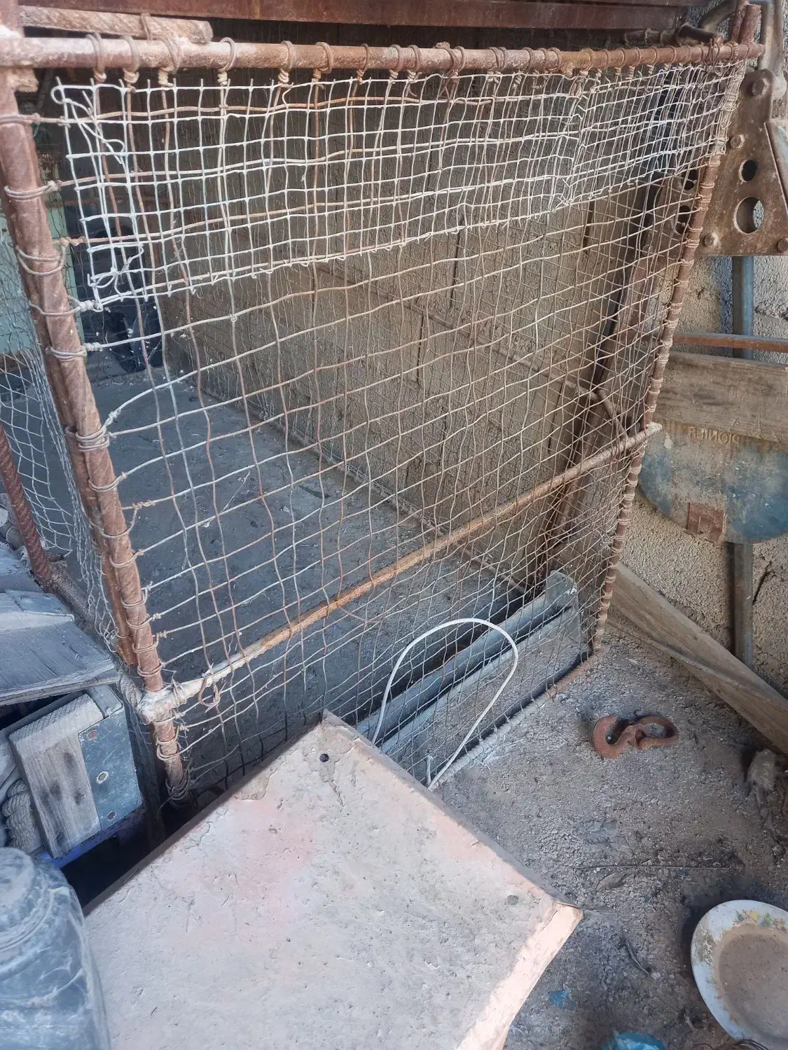 قفس مخصوص نگهداری پرندگان وحیوانات|لوازم جانبی حیوانات|شوشتر, |دیوار