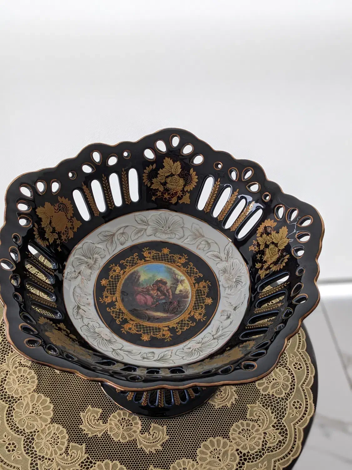 میوه خوری پایه دار سرمه ای|ظروف سرو و پذیرایی|رشت, گلباغ نماز|دیوار