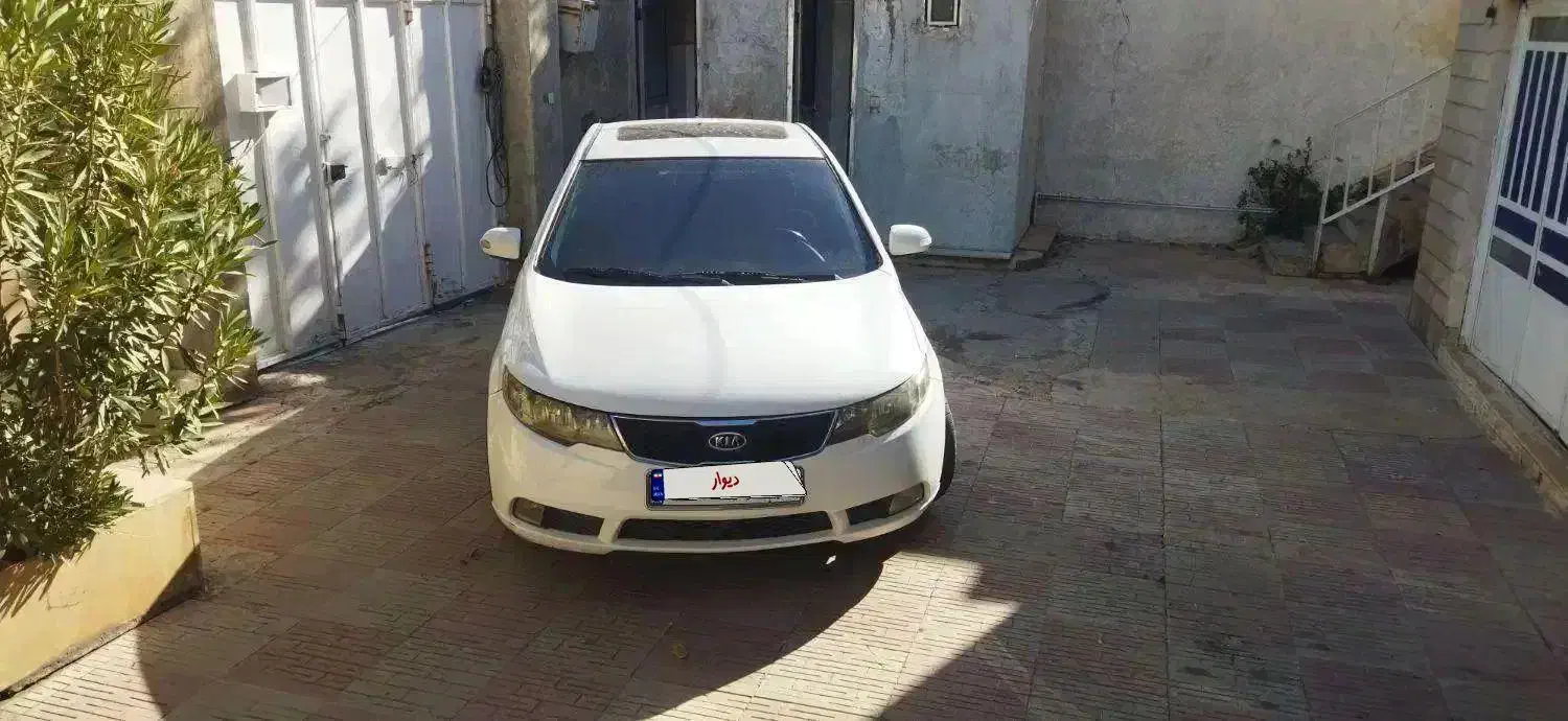 سراتو ۲۰۱۰ وارداتی|خودرو سواری و وانت|یاسوج, |دیوار