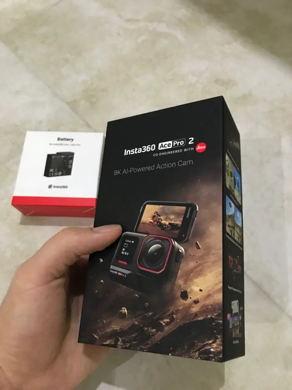 دوربین Insta360 Ace Pro 2 همراه با باتری اضافه|دوربین عکاسی و فیلم‌برداری|تهران, بهداشت|دیوار