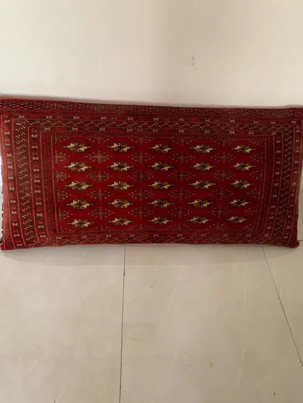 پشتی اصل ترکمن|فرش|تهران, دریاچه شهدای خلیج فارس|دیوار