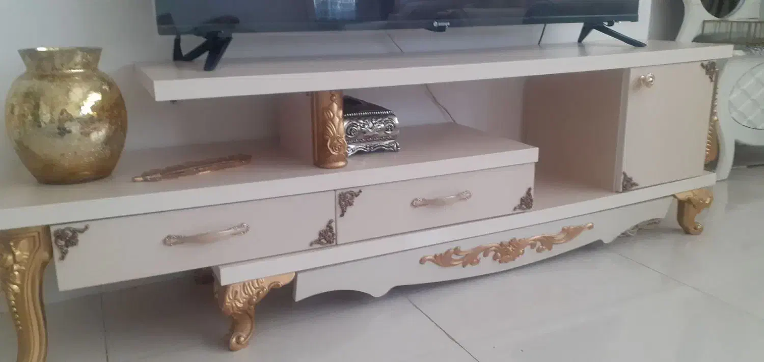 فروش فوری لوازم منزل به دلیل جابجایی|مبلمان خانگی و میز عسلی|ایلام, |دیوار