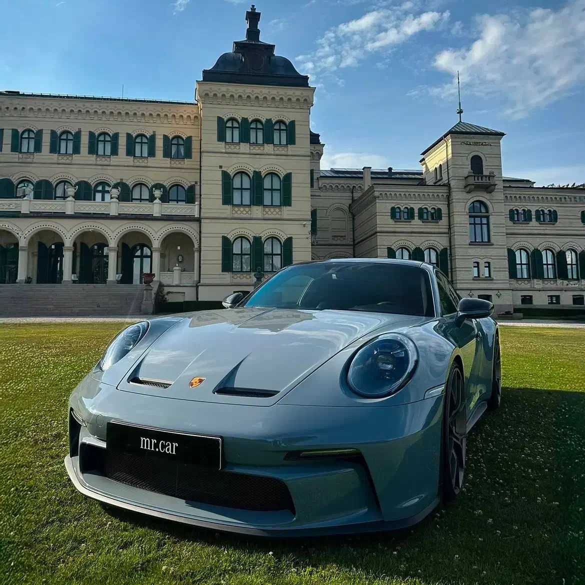 پذیرش سرمایه گذار تضمینی مطمئن|استخدام مالی، حسابداری، حقوقی|تهران, صادقیه|دیوار