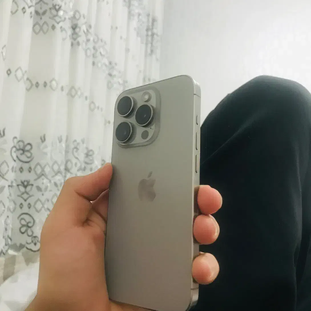 iPhone 15 pro 128|موبایل|تهران, آرژانتین|دیوار