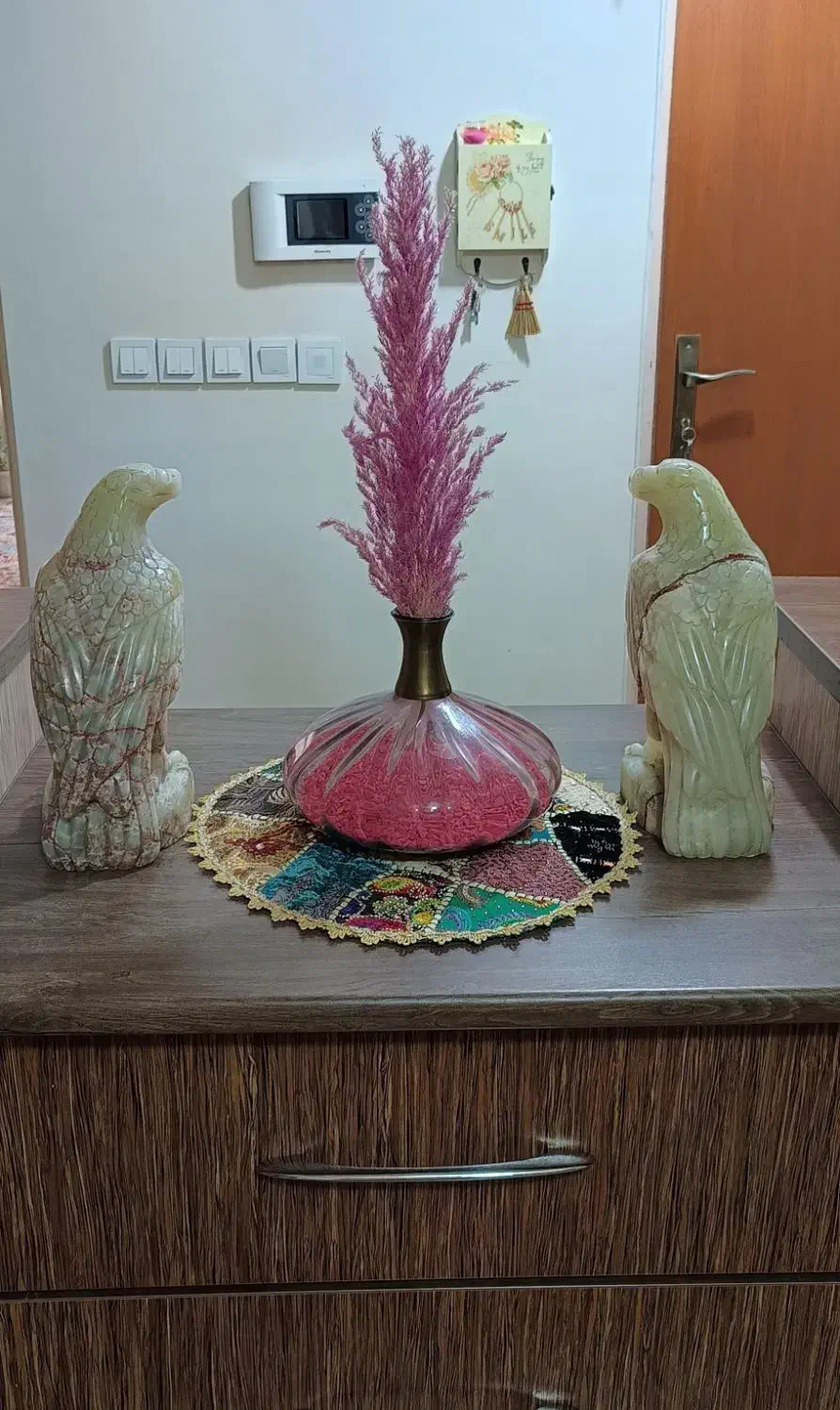 مجسمه‌ی عقاب سنگی/سنگ مرمر|مجسمه، تندیس، ماکت|پردیس, فاز ۲|دیوار