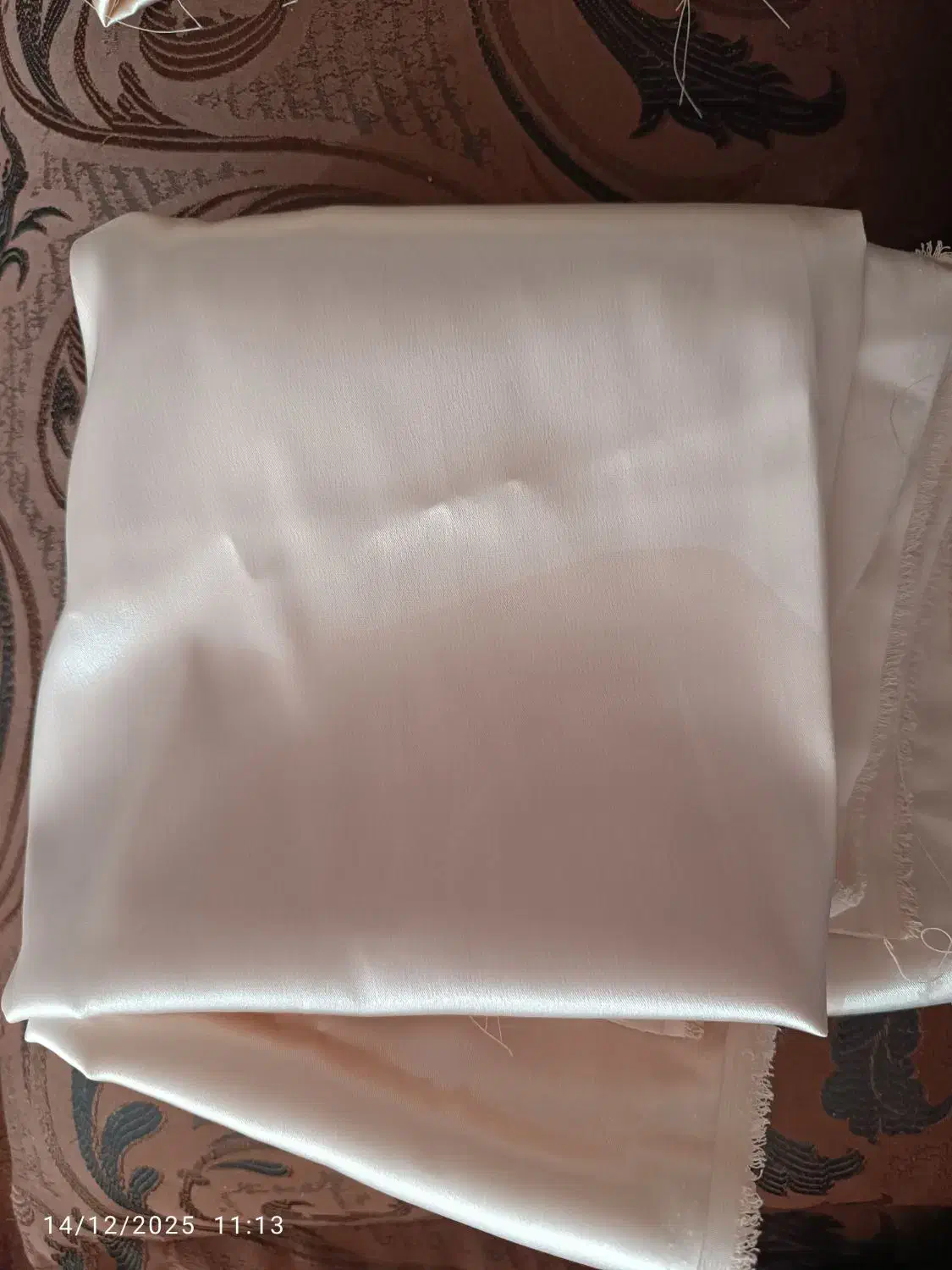 پارچه ساتن کش|لوازم خیاطی و بافتنی|برخوار, |دیوار