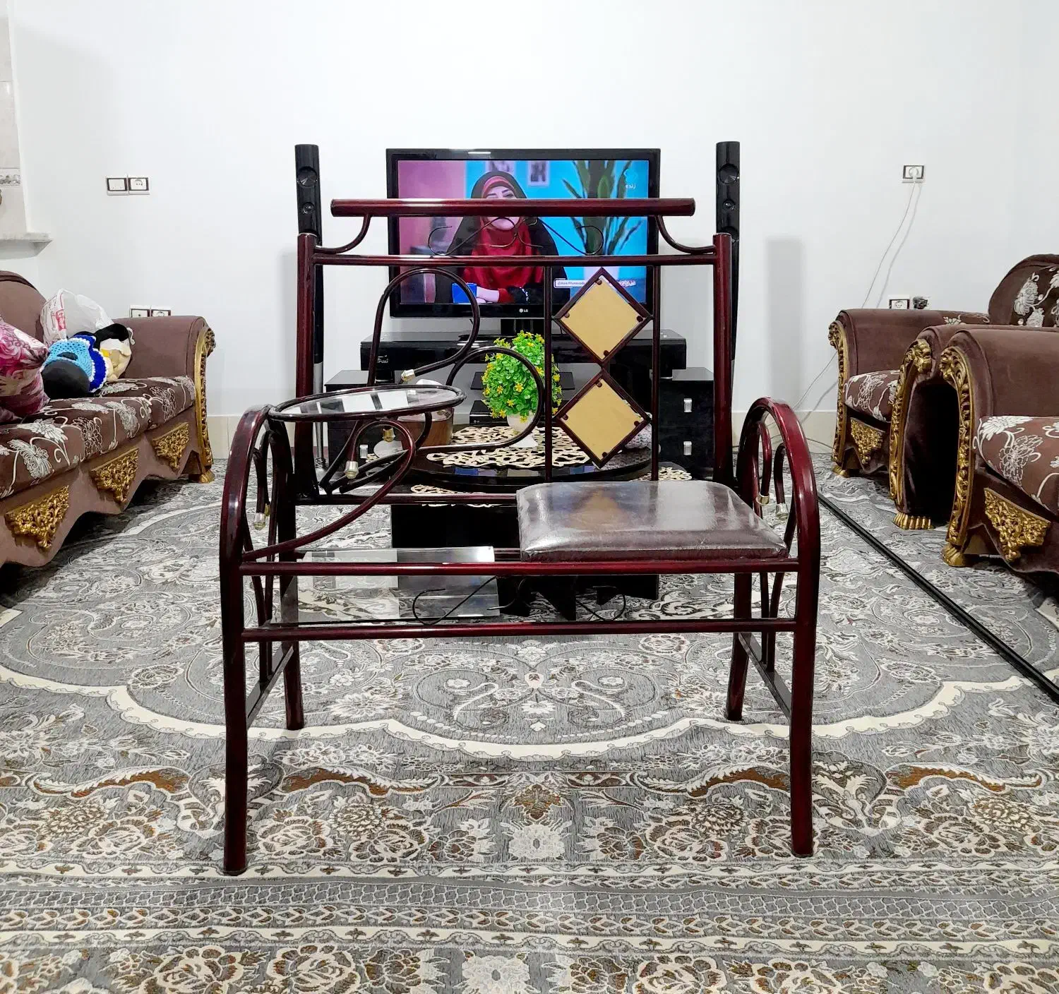 ( میز تلفن تمیز وسالم )|میز تلفن|قم, شاه ابراهیم|دیوار