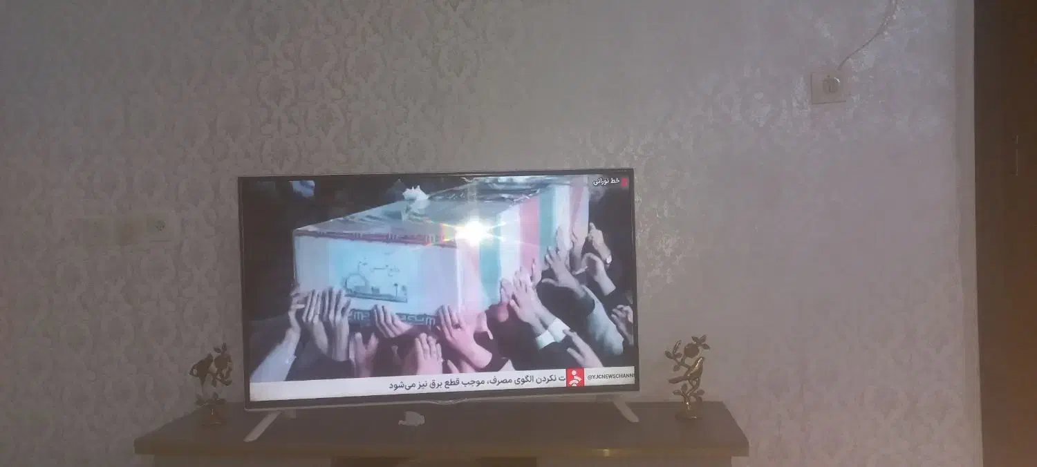 تلویزیون ال جی اصل کره ۴۲ اینچ|تلویزیون و پروژکتور|کوهدشت, |دیوار