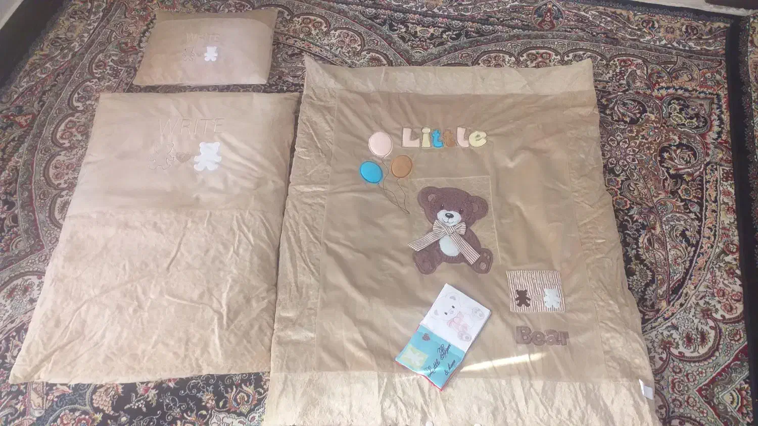 سرویس بهارخواب نوزاد به همراه قنداق فرنگی|اسباب و اثاث بچه|ملایر, |دیوار