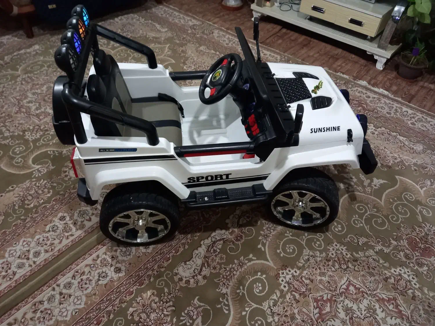 ماشین شارژی|اسباببازی بچه|اردبیل, |دیوار