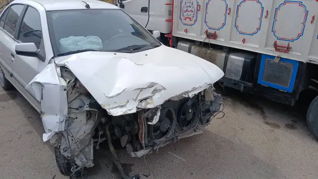 سمند مدل ۹۴ تصادفی (کم ضربه)|خودرو سواری و وانت|شیراز, عادل آباد|دیوار