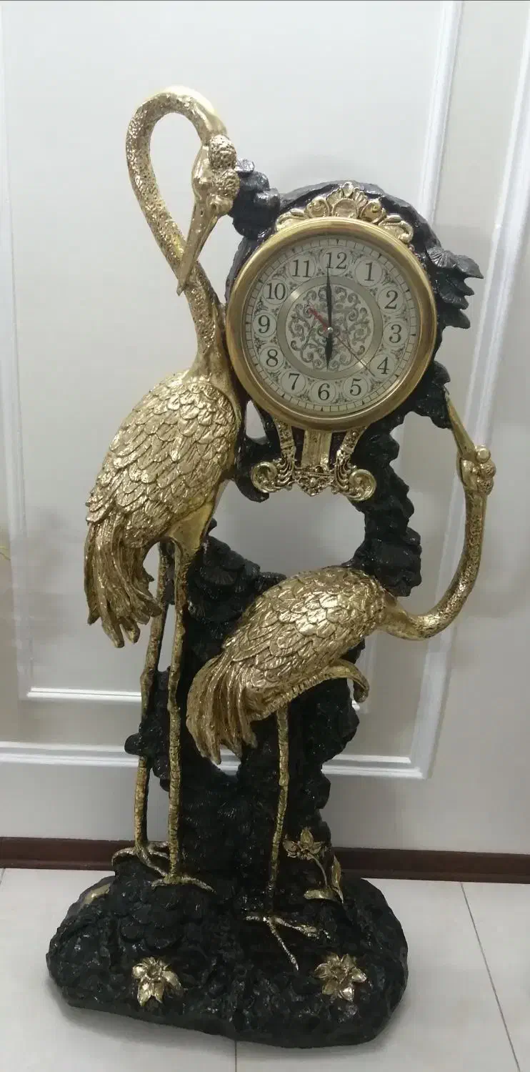 ساعت ایستاده زیبا و سالم|ساعت دیواری و تزئینی|مشهد, نوید|دیوار