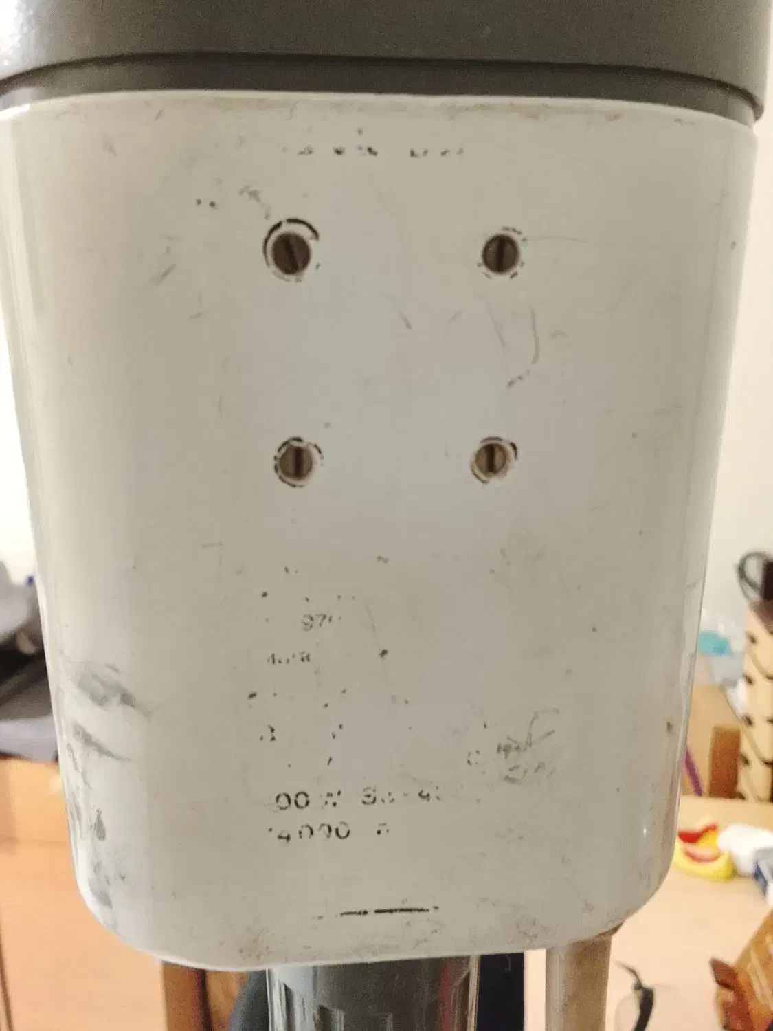 سوهان برقی یا موتور آویز اصل آلمان|ابزارآلات|اندیشه, اندیشه فاز ۱|دیوار