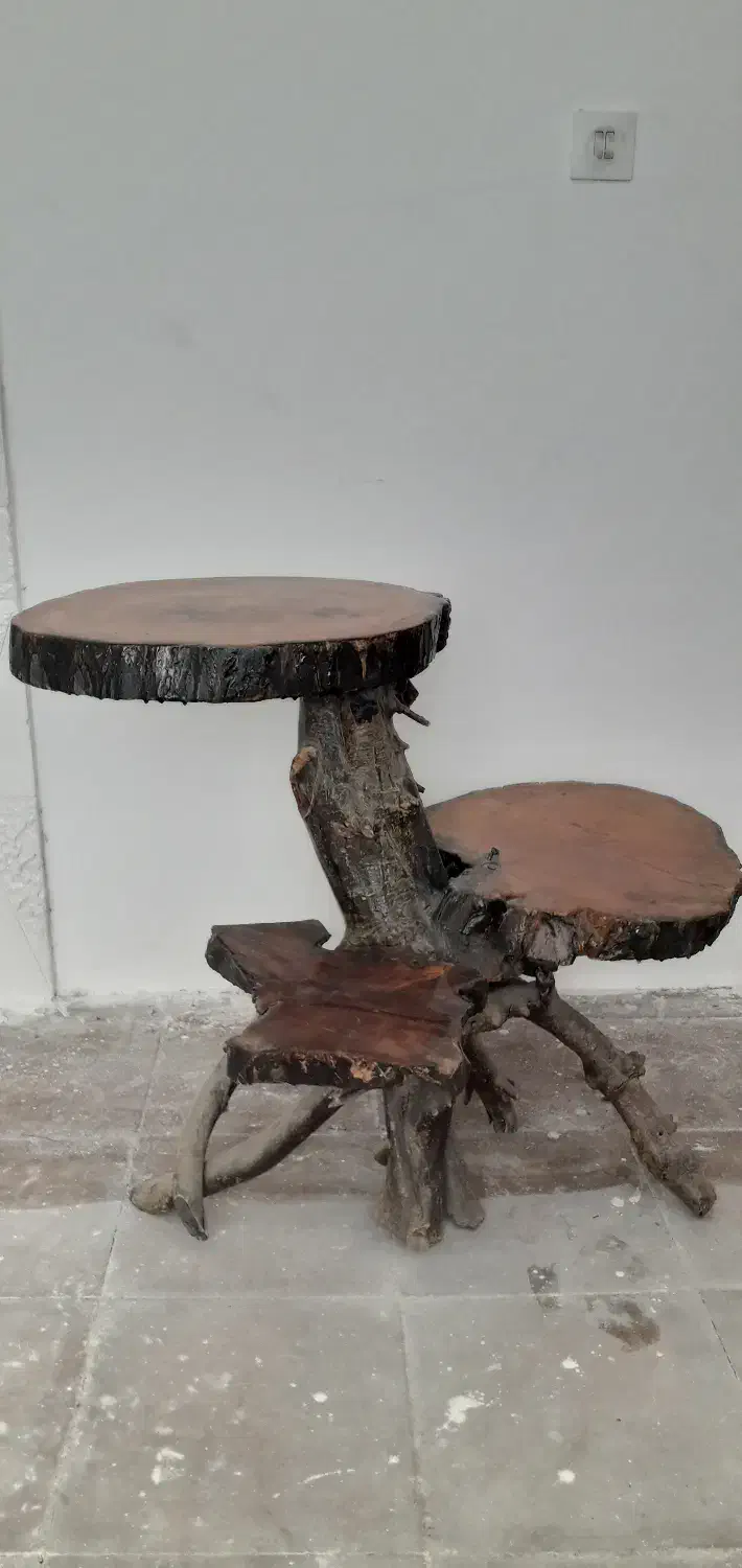 فروش دو عدد میز چوبی|مبلمان خانگی و میز عسلی|سبزوار, ولیعصر (نجار آباد)|دیوار