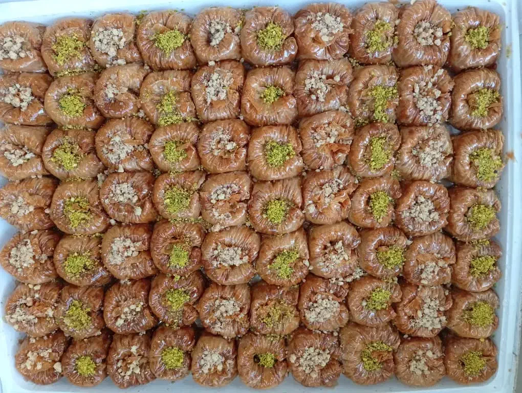 باقلوا استانبول(ترک)|خوردنی و آشامیدنی|رشت, معلم|دیوار