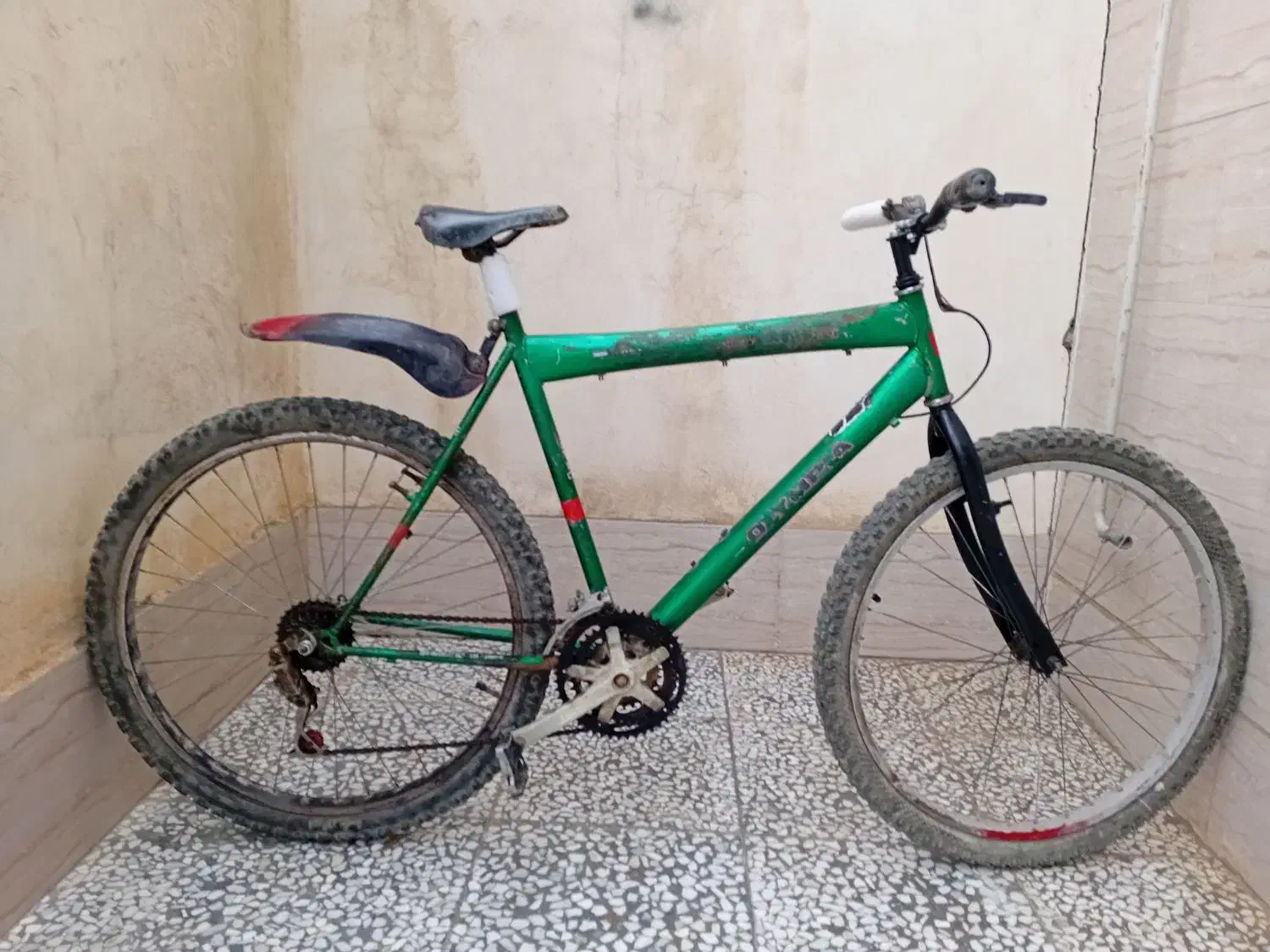 دو عدد دوچرخه سایز ۲۶ دوچرخه سبز ۱۸۵۰|دوچرخه، اسکیت، اسکوتر|گنبد کاووس, |دیوار