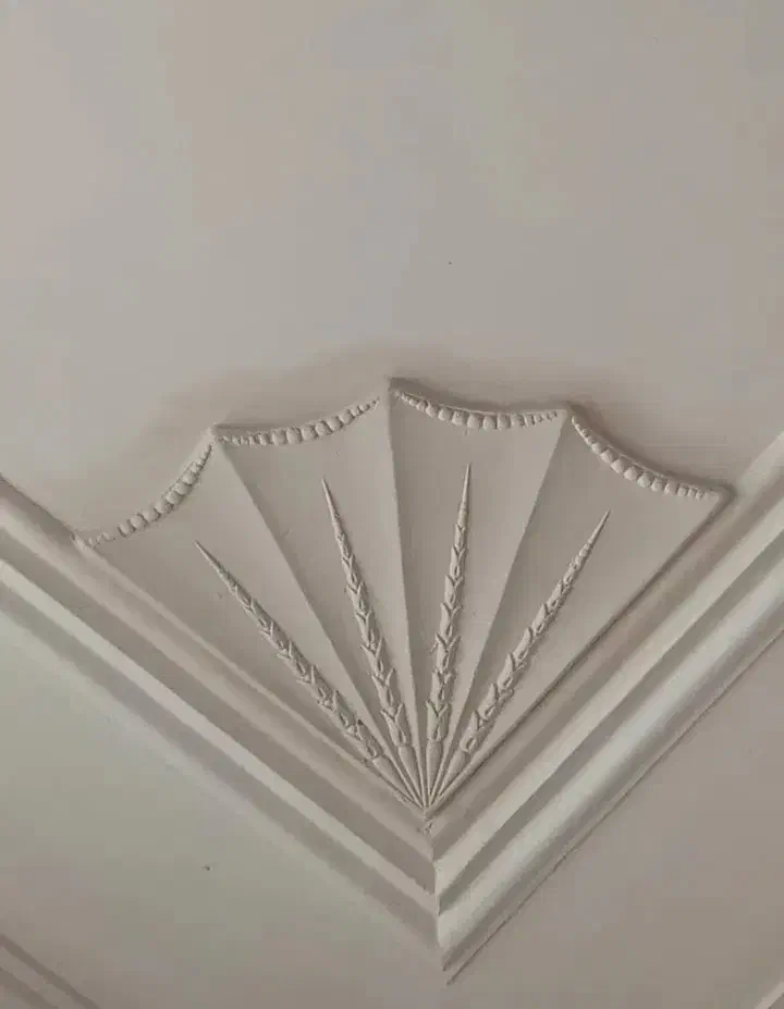 انجام گچکاری و گچبری ساختمان با انواع طرح|خدمات پیشه و مهارت|رامسر, |دیوار