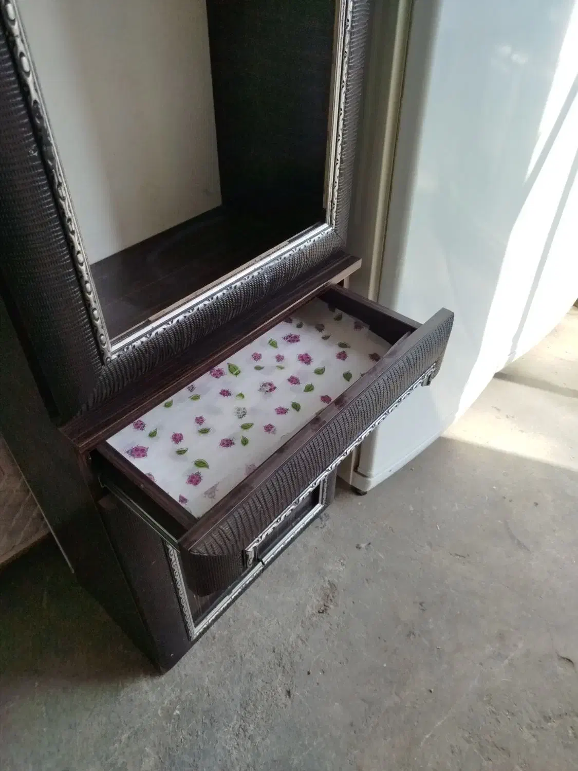 جاکفشی|جاکفشی، کمد، دراور|سقز, |دیوار